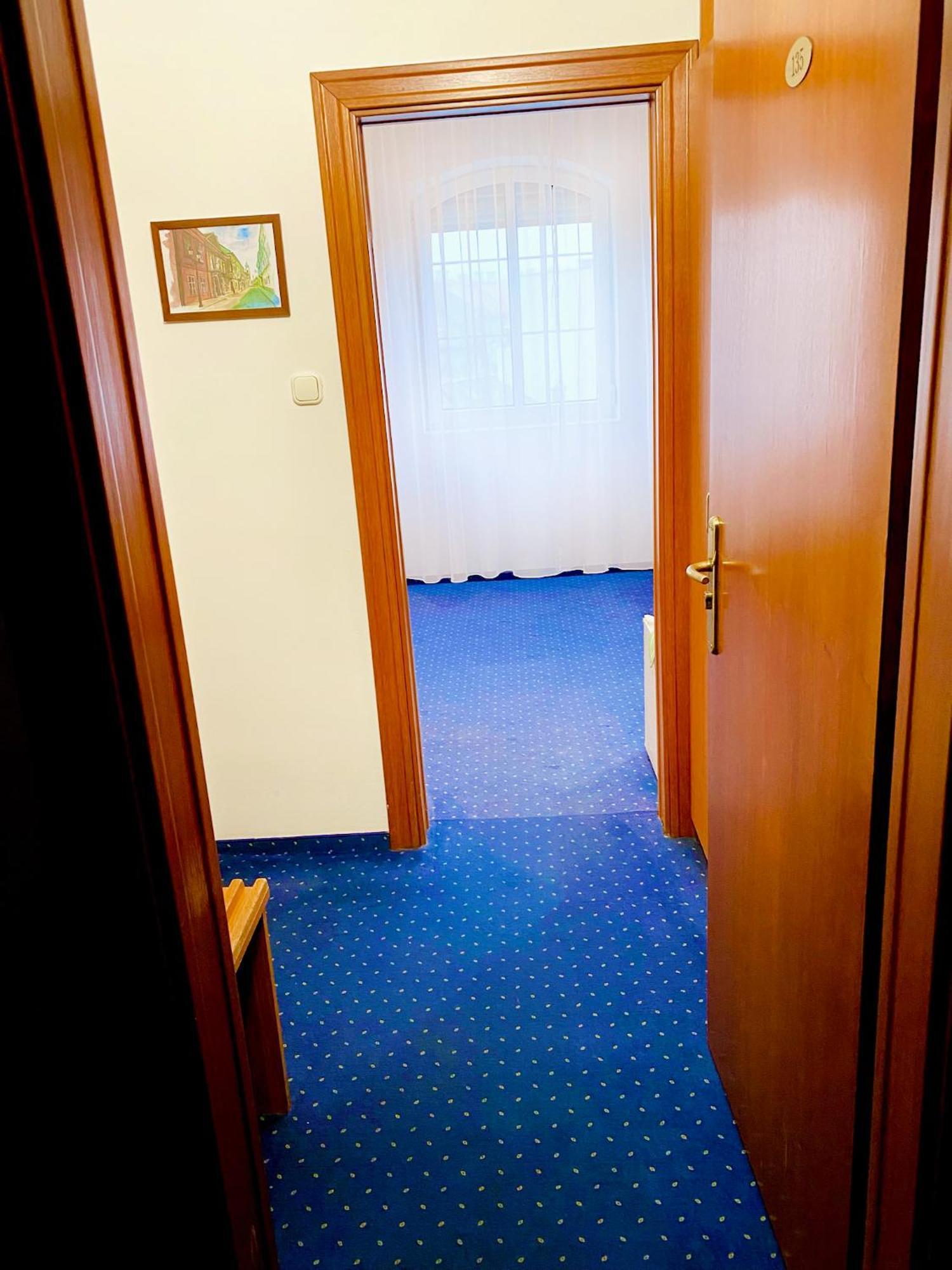 Hotel Wesselenyi Gyor Exterior photo